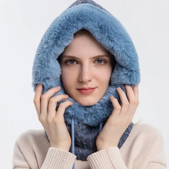 Blue Faux fur trimmed Panel Drawstring Hat winter - Picture 2 of 6